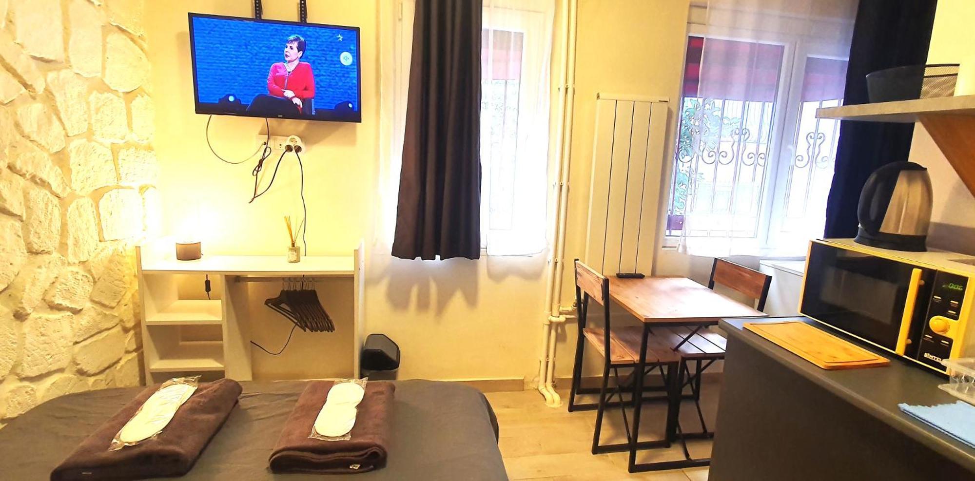 Apartment Luxury In Cihangir The Part Of Taksim Center *